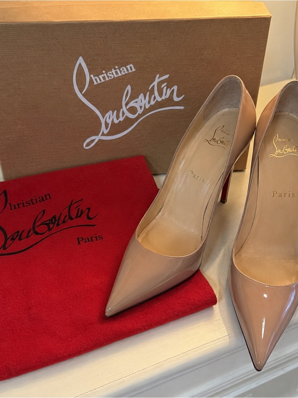 Christian Louboutin Nude Patent Leather Pointed Toe Pigalle follies 100 mm